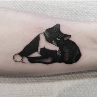 Een katten tattoo is voor eeuwig